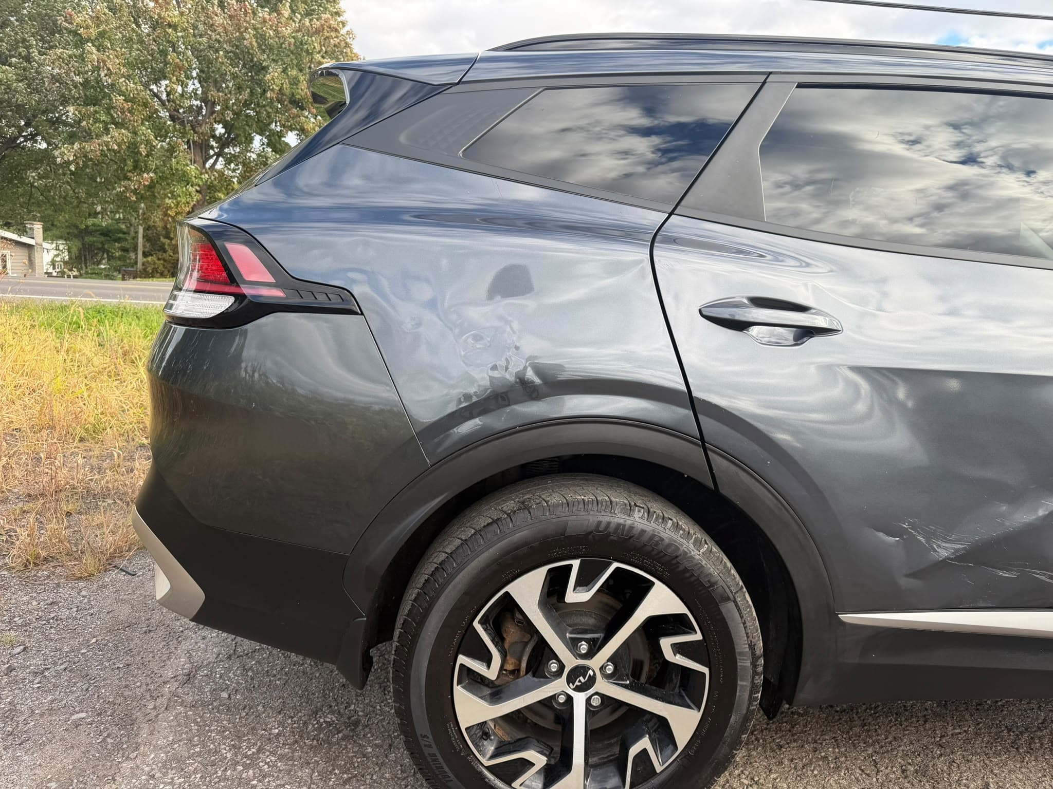 KIA SPORTAGE 2023 AWD véhicule importé du Canada vers la Côte d'Ivoire - DK Vortex