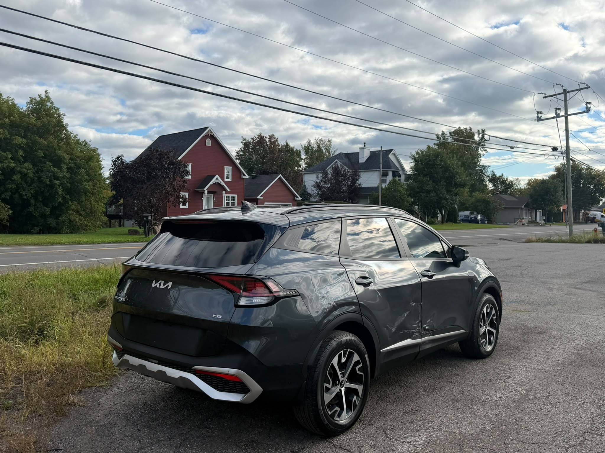 KIA SPORTAGE 2023 AWD véhicule importé du Canada vers la Côte d'Ivoire - DK Vortex
